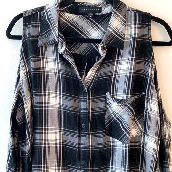 Sanctuary Delaney Cold Shoulder Plaid Flannel - Picture 7 of 11